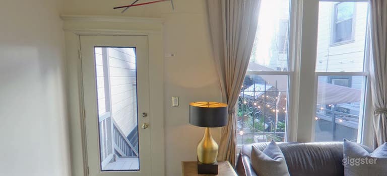  Designer Castro Lounge for Executive Meetings 