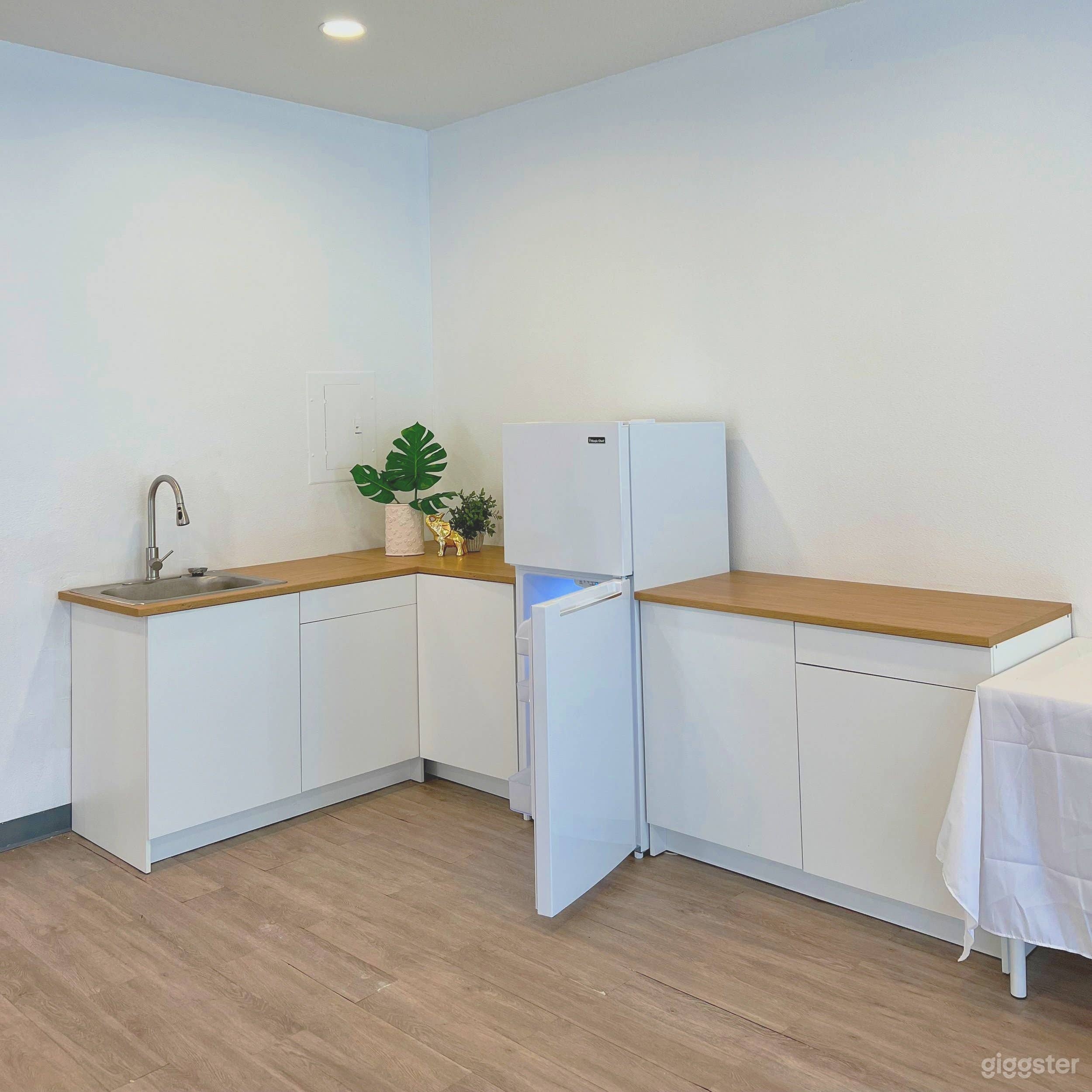 Bright Modern Event | Meeting Space Near Orlando Photo 2