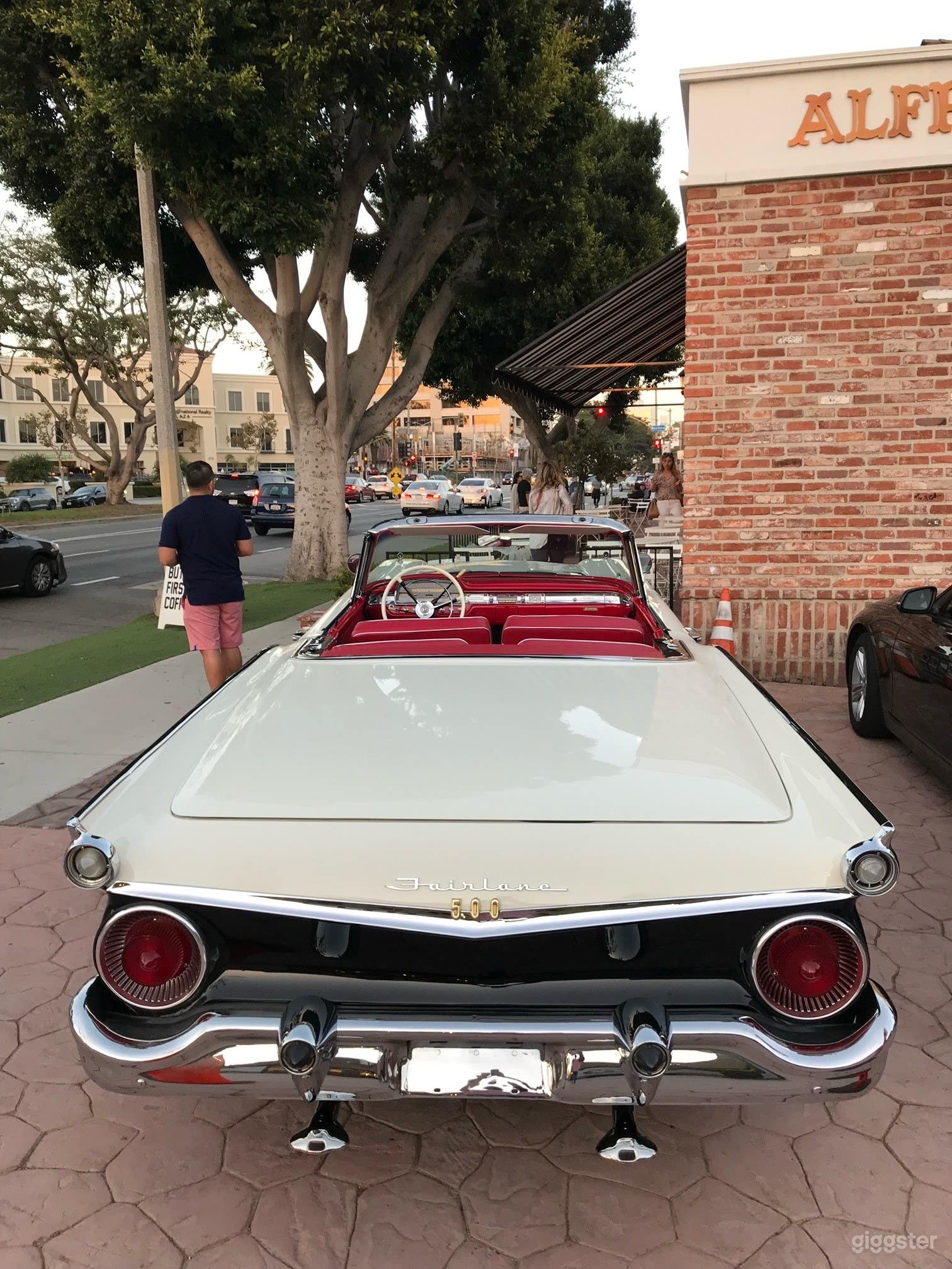 1959 Candy Paint Ford Skyliner Fairlane 500 Photo 2