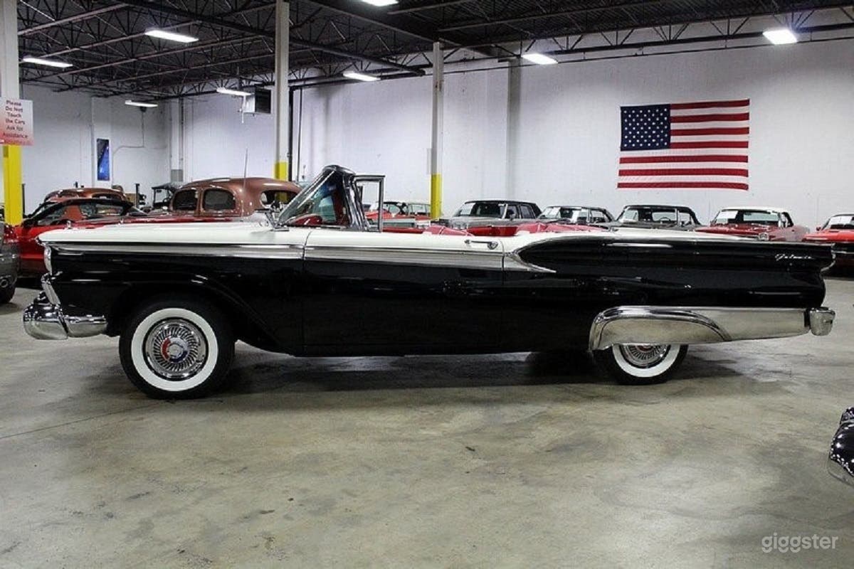 1959 Candy Paint Ford Skyliner Fairlane 500 Photo 4
