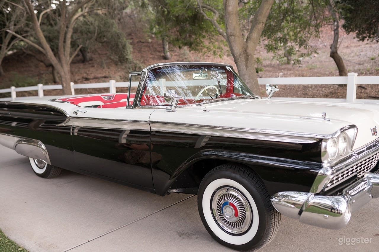 1959 Candy Paint Ford Skyliner Fairlane 500 Photo 1