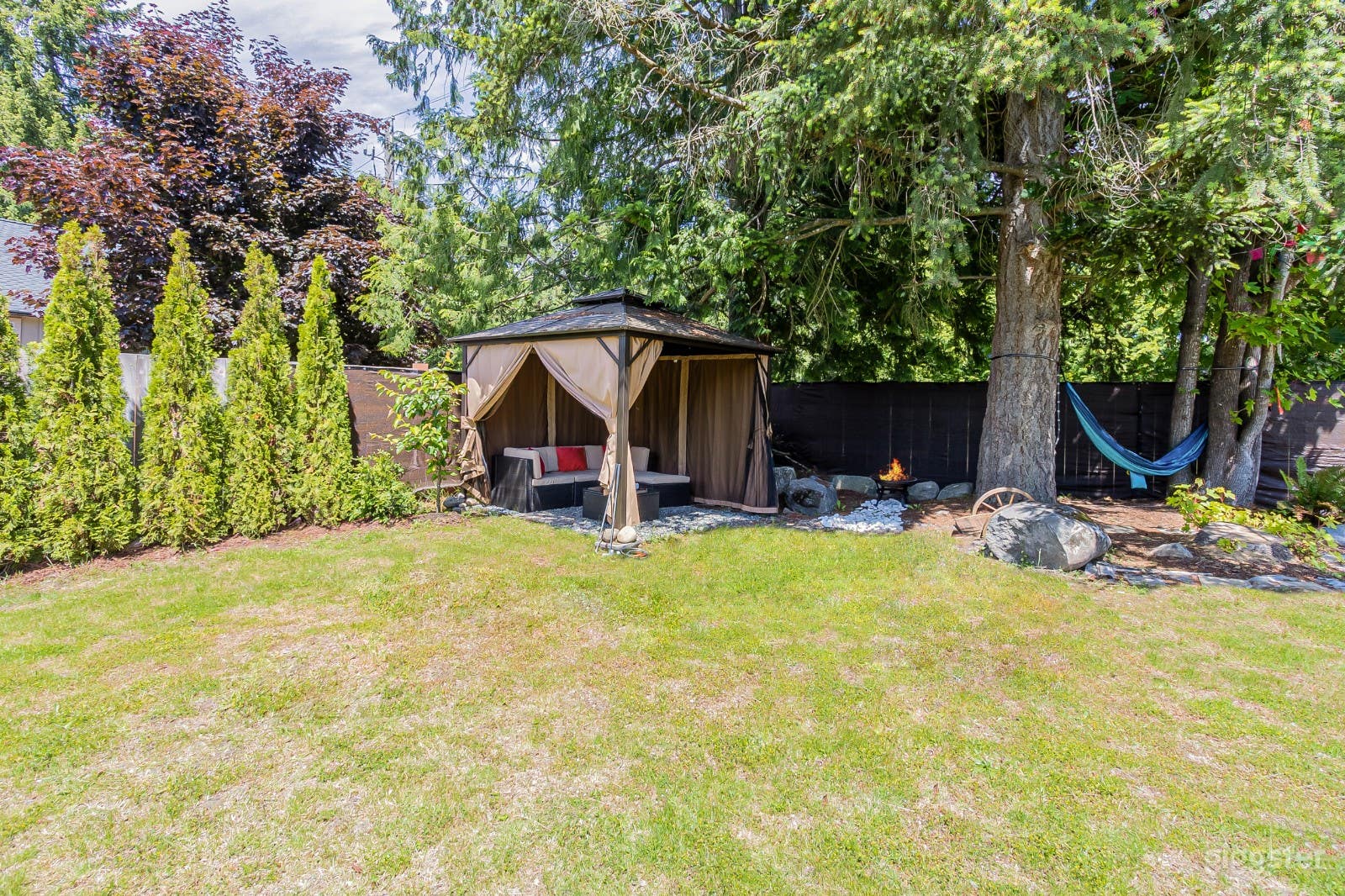 Green Oasis Near Amenities: Newer 3 BR/2BA Rambler Photo 1