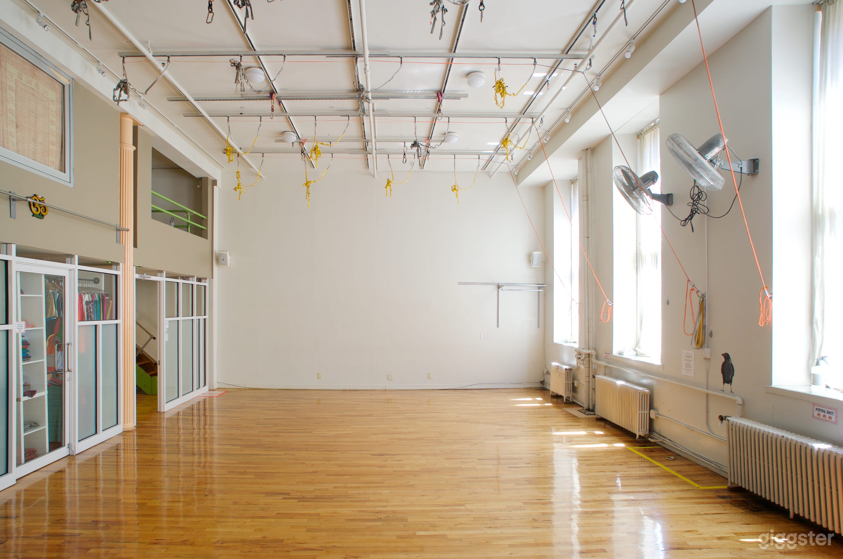 OM Factory Yoga & Aerial Studio Photo 2