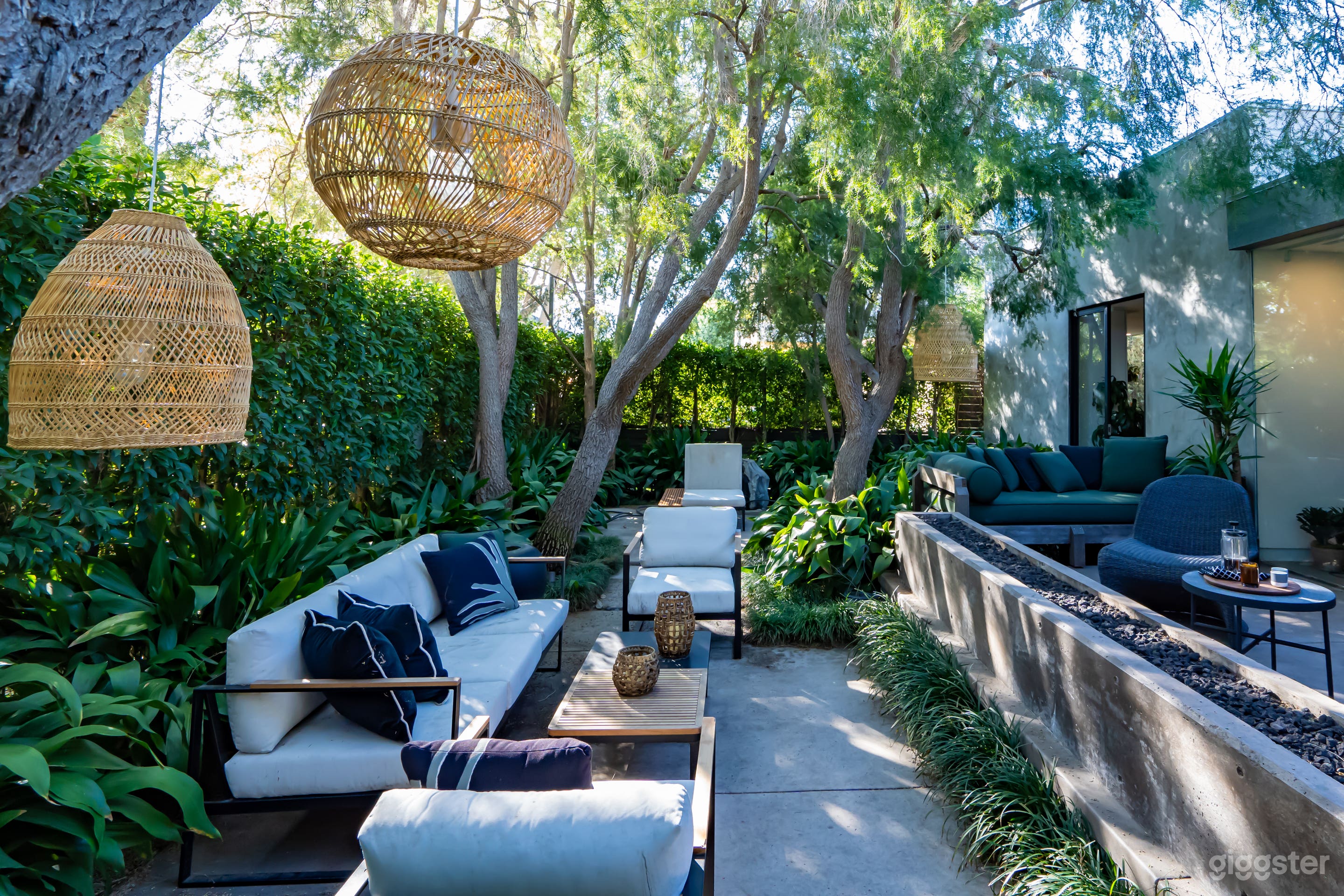 West Hollywood Modern Oasis  Photo 2