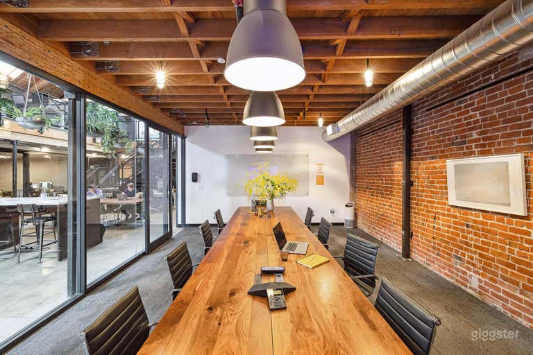  Espacio para reuniones 