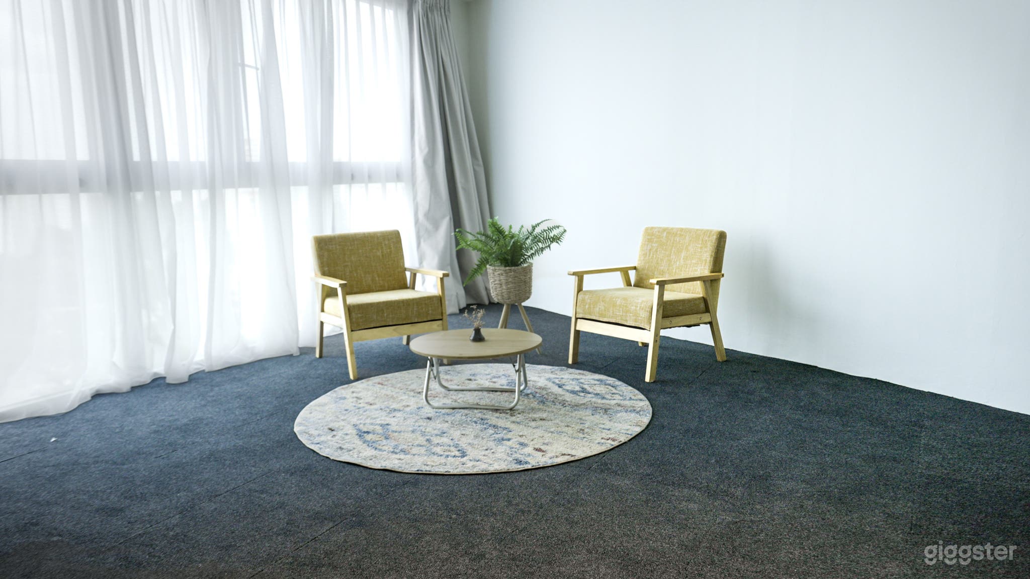 Versatile Studio Space Photo 3