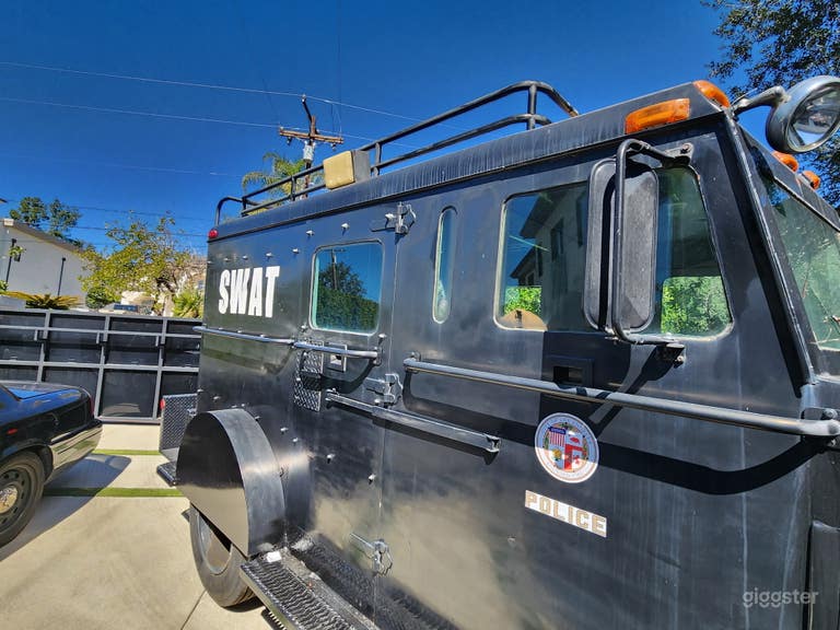  S.W.A.T. Truck 76,006  