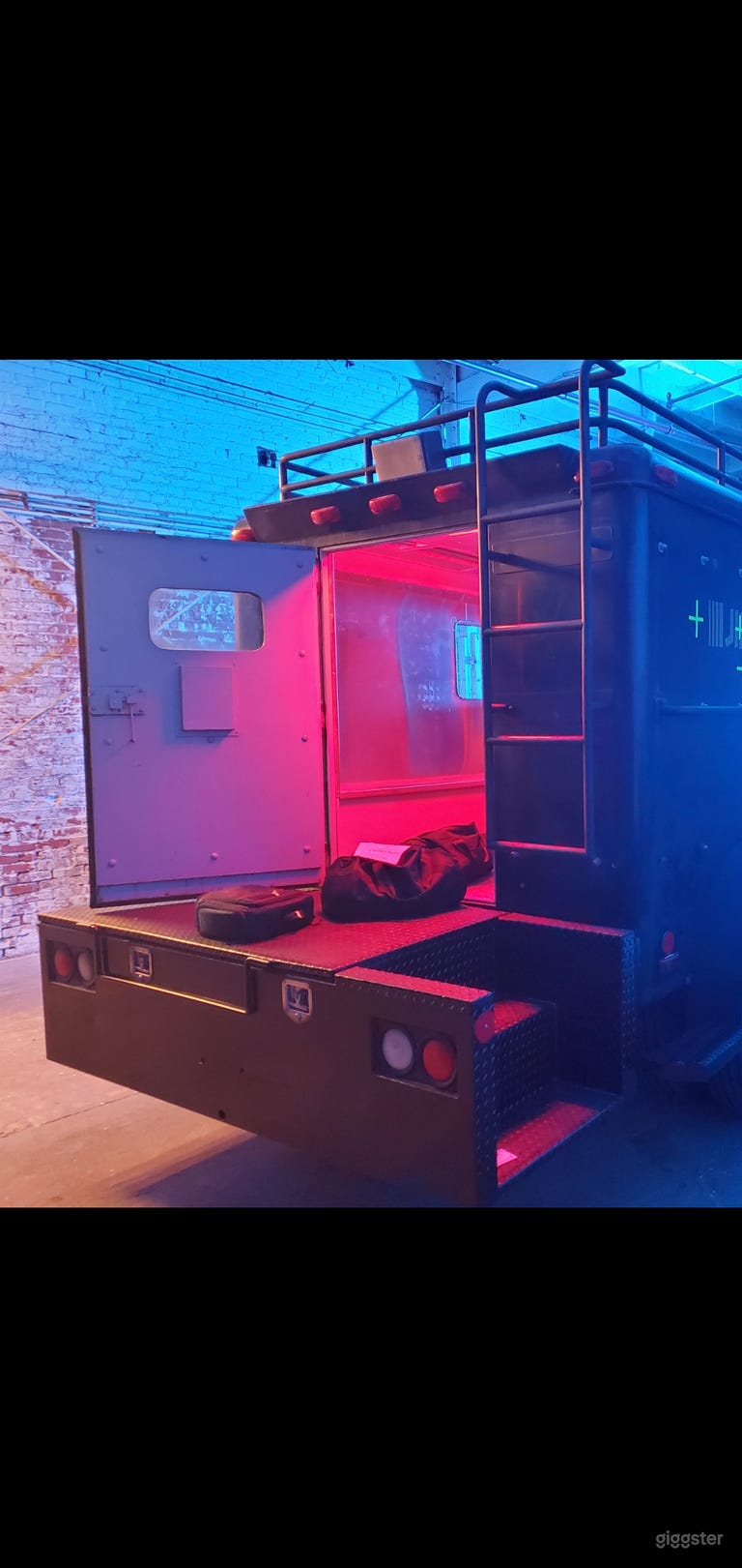  S.W.A.T. Truck 76,006  