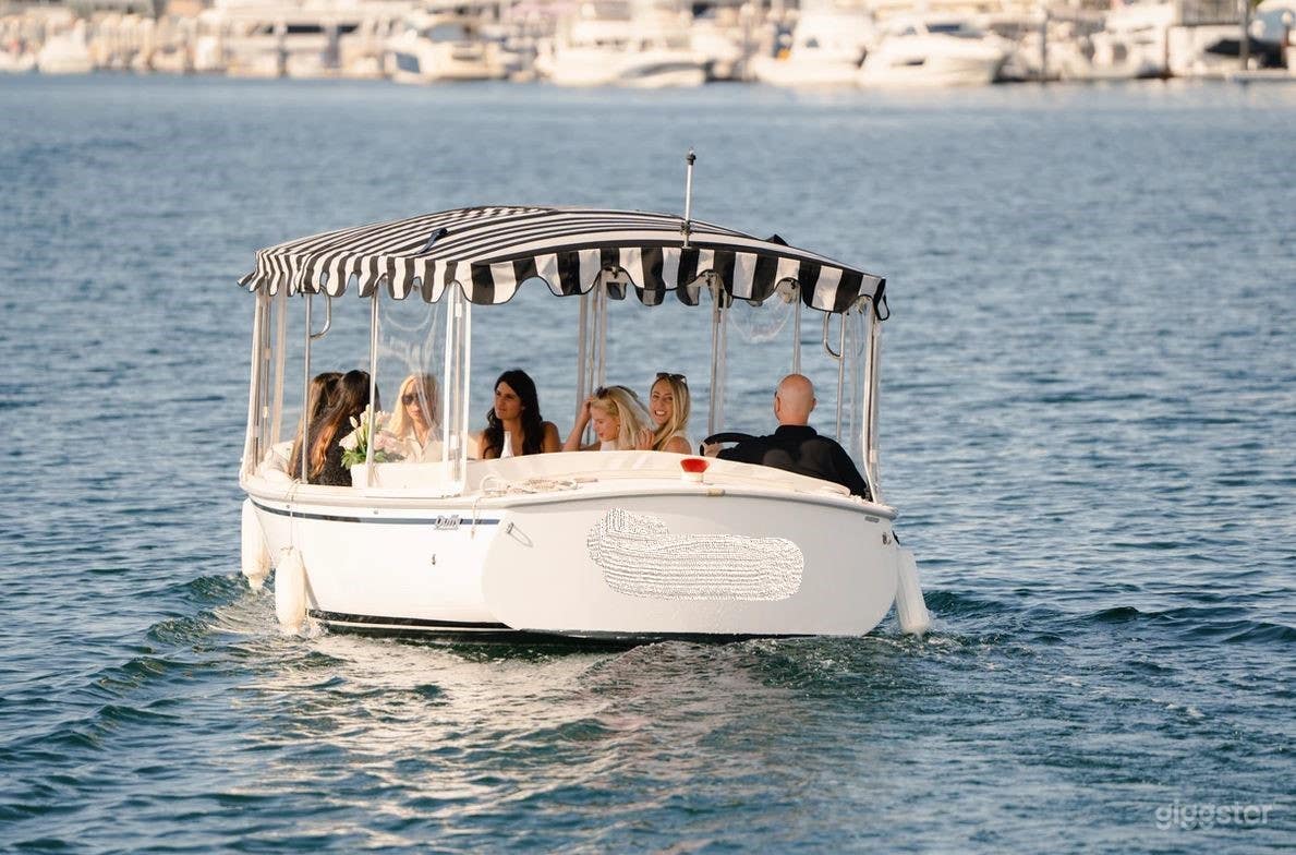 18 Ft. Duffy Boat Photo 1