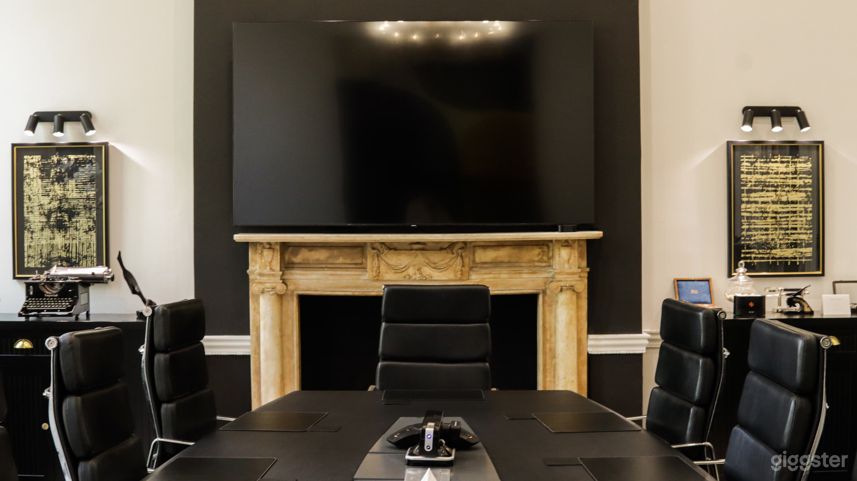 Grade I Georgian Building in Fitzroy Square Photo 2