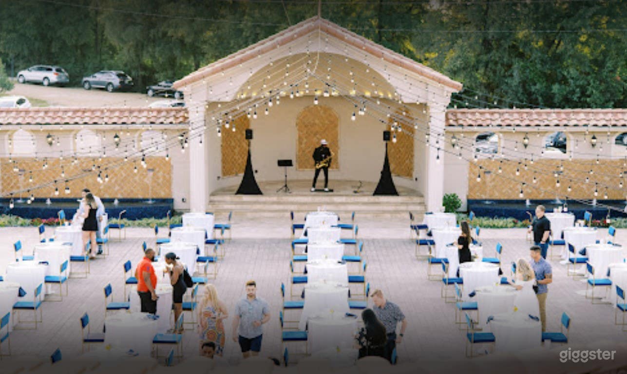 Piazza D'Amore Event Space  Photo 4