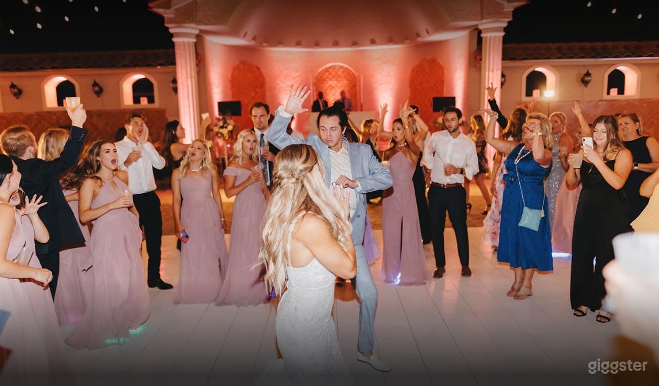 Piazza D'Amore Event Space  Photo 3