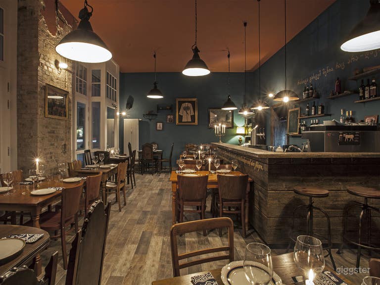  Elegant, rustic restaurant & event space 
