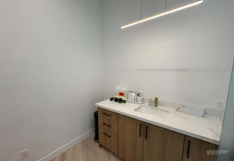  Treatment Room A for Productions 