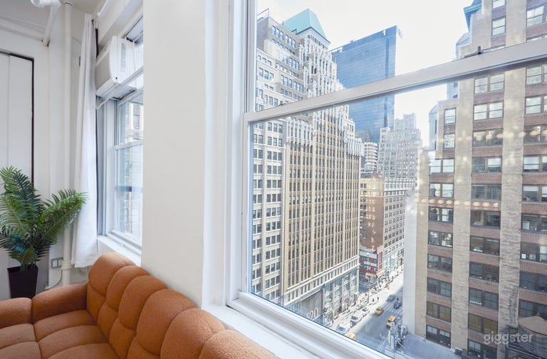  Affordable Manhattan Photo Studio Event Venue 14B 
