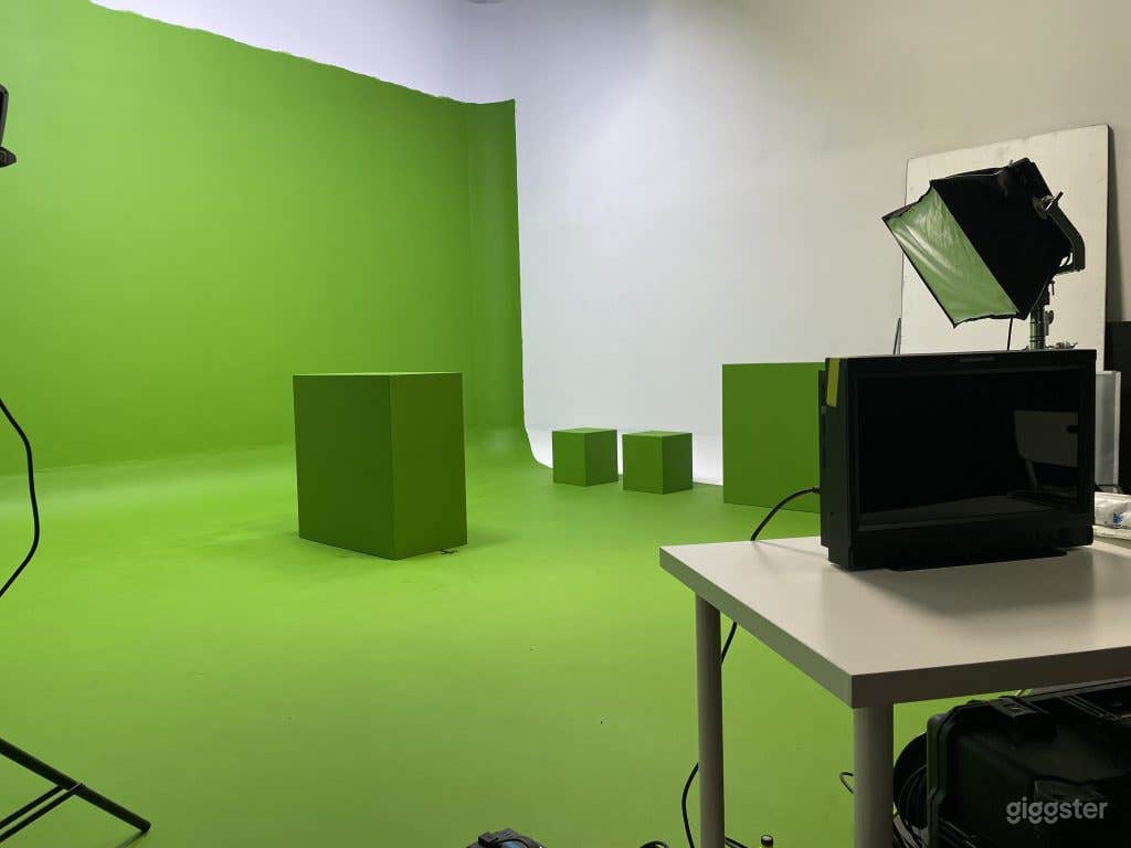 Studio 1 Great for Music Videos &amp; Visual Effects Photo 1