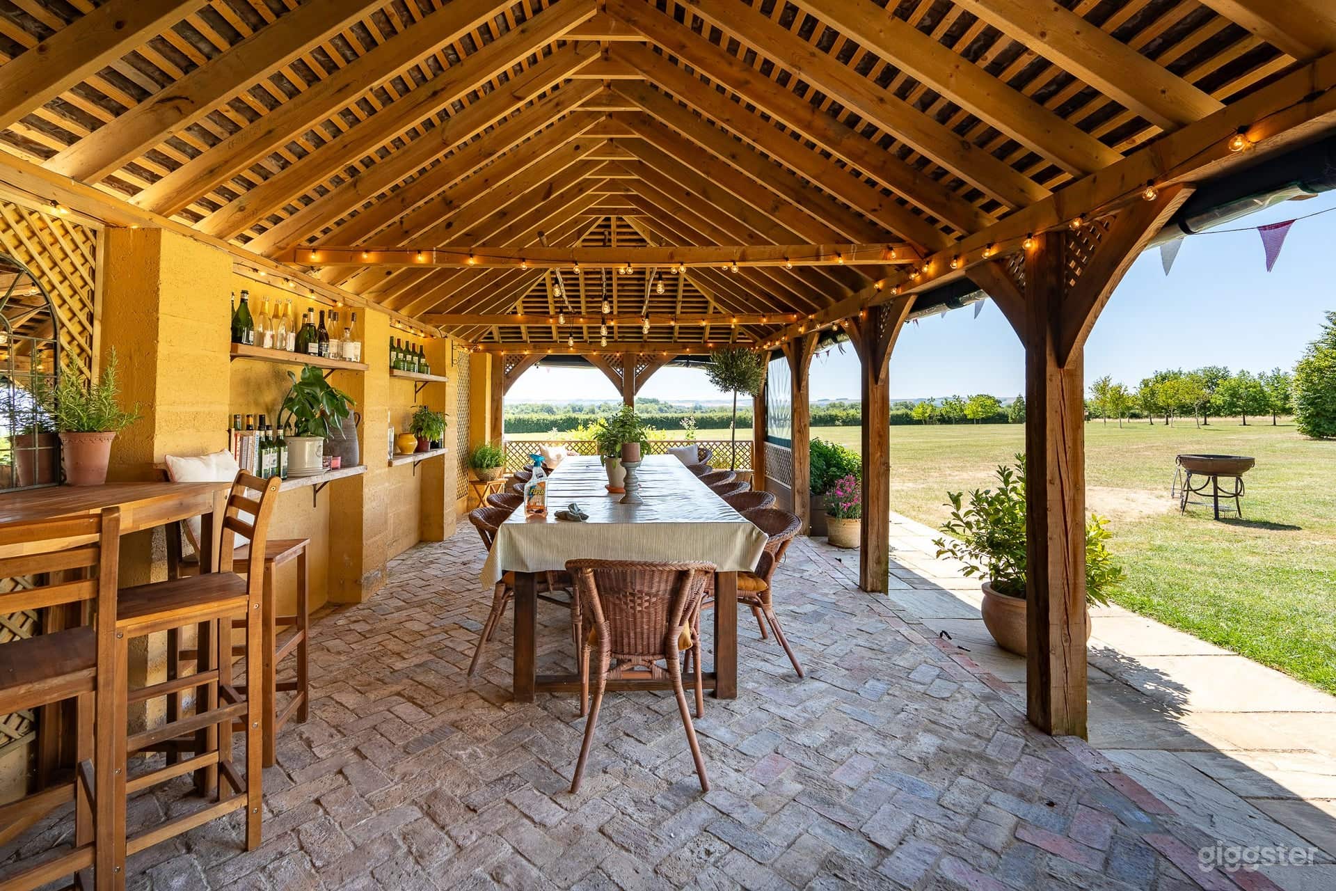 Quintessentially British Cotswold Farmhouse and Land Photo 1