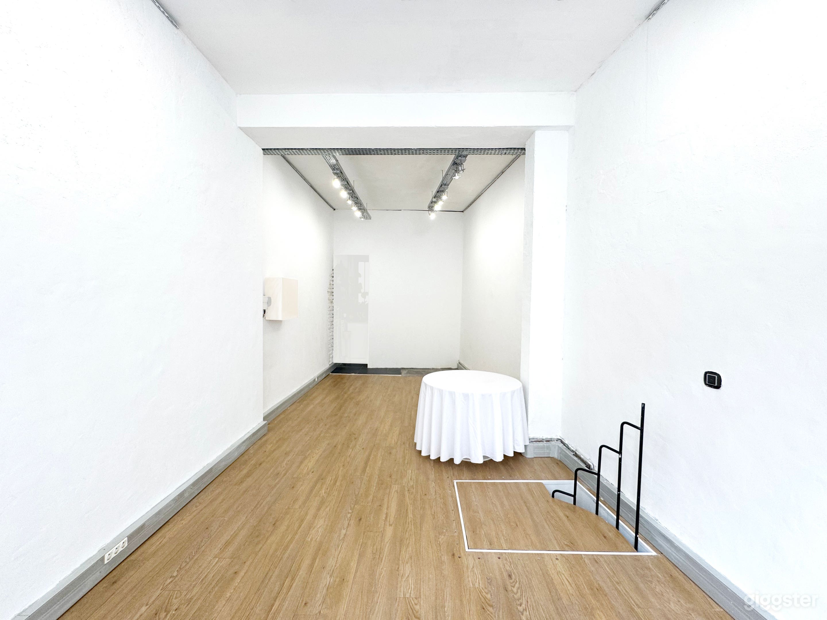 Photo de Galerie et studio photo épuré blanc 3