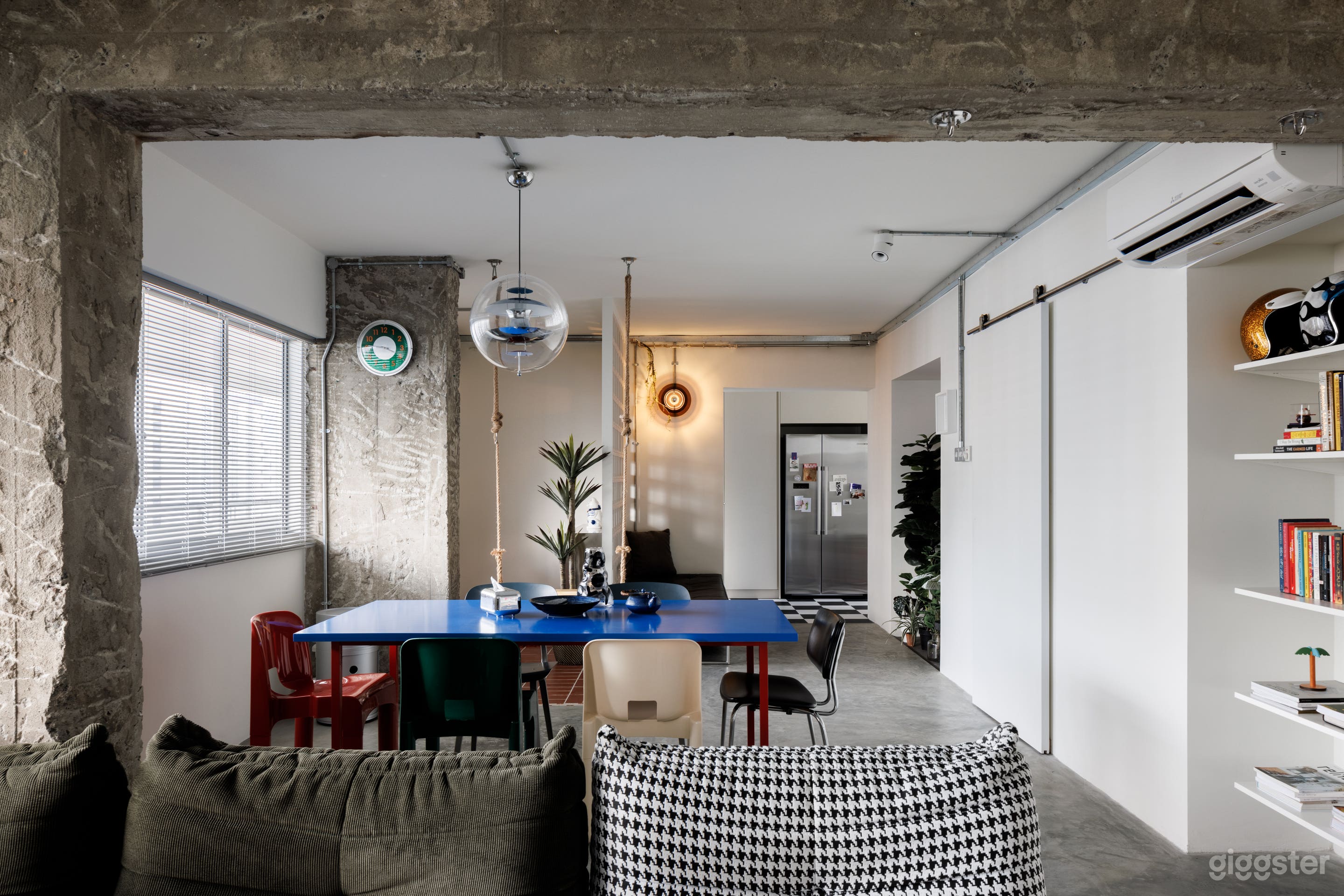 4 Room HDB Residential Unit Photo 1