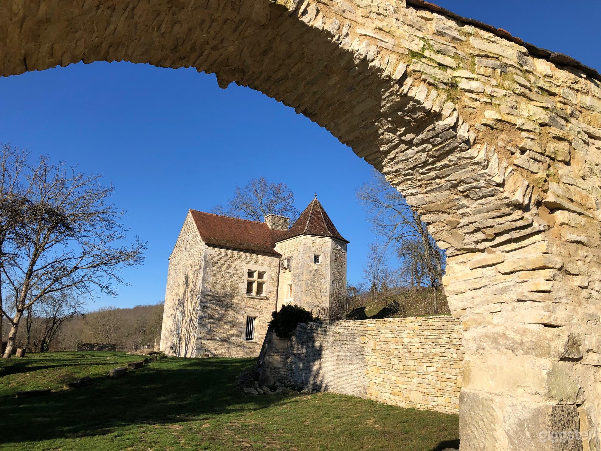 Photo de Manoir historique entier avec jardin panoramique 3
