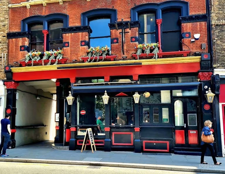  Versatile Private Function Room for Celebrations & Corporate Events 