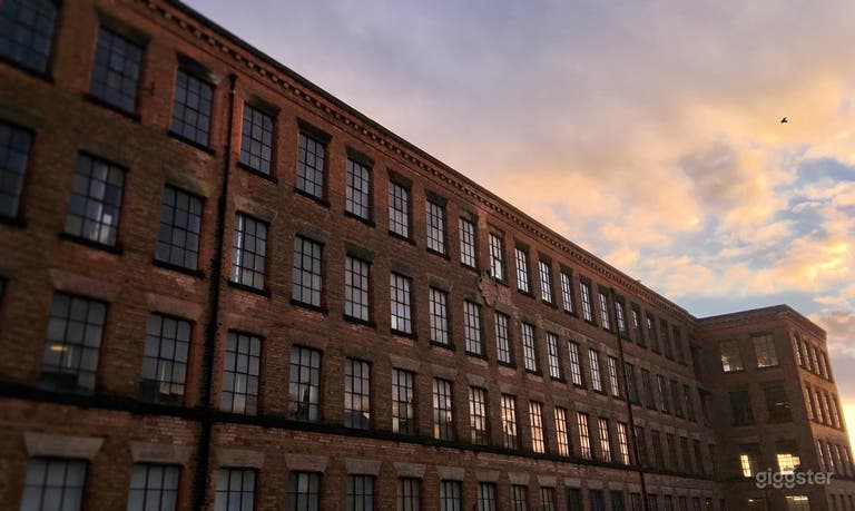  Studio space for dance/photography 