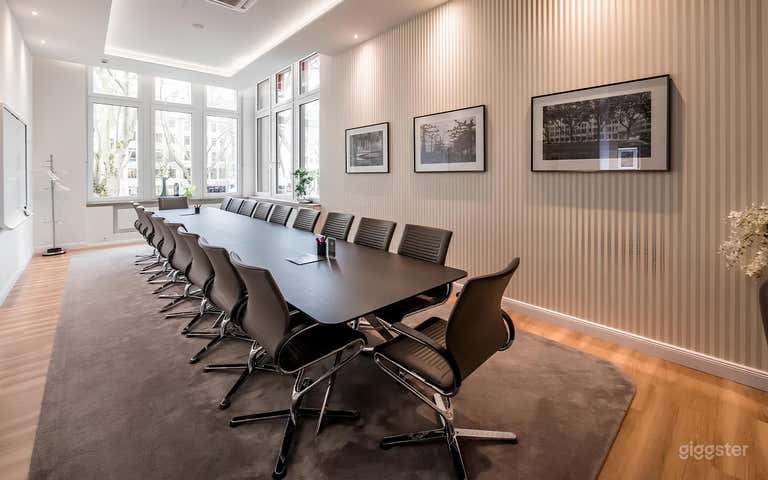  Einzigartiger Konferenzraum „Kö“ 