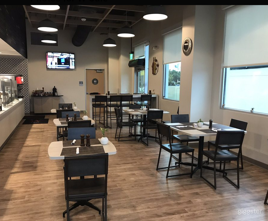 Friendly vibe Cafe in Irvine Photo 3