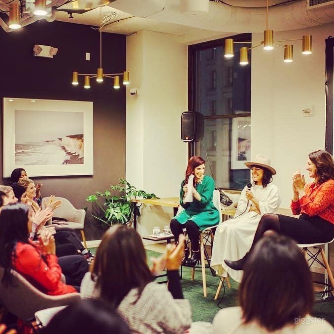 The Cedar Room Photo 3