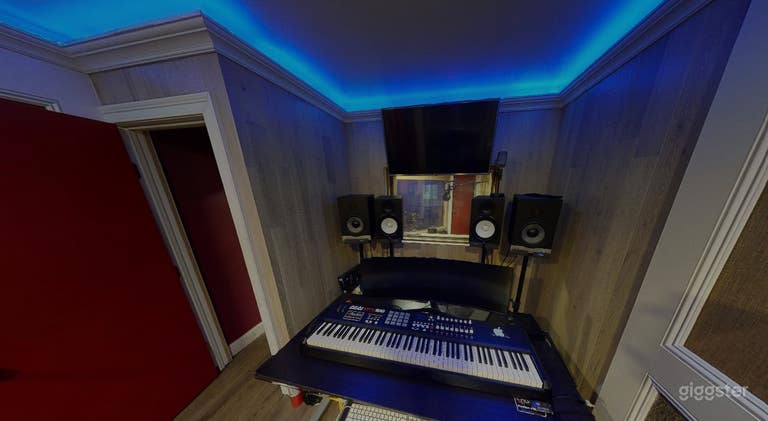  State of the Art Recording Studio in Lyndhurst 