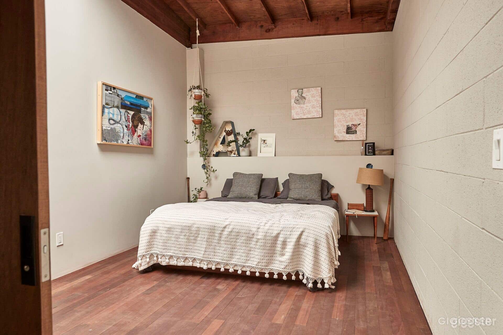 Residential loft-style apartment - set Photo 3