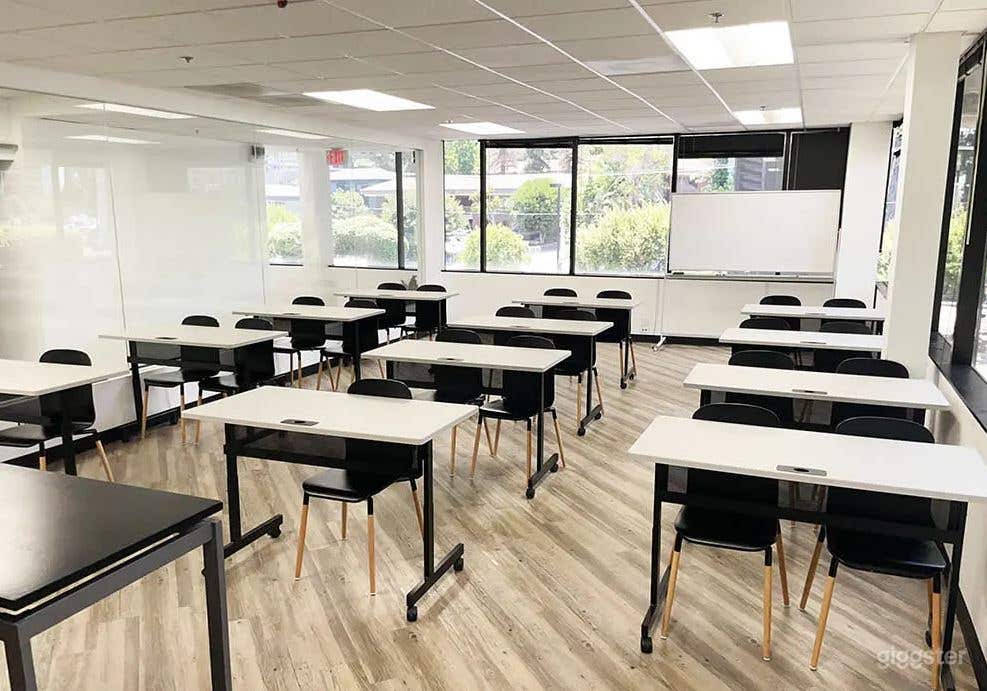 Large and Modern Professional Training Room  Photo 1