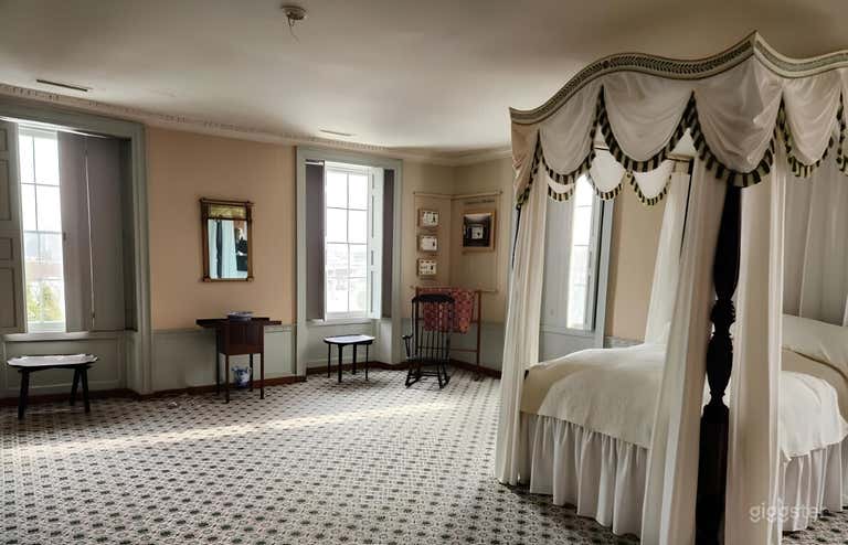  Elegant Boston Mansion 