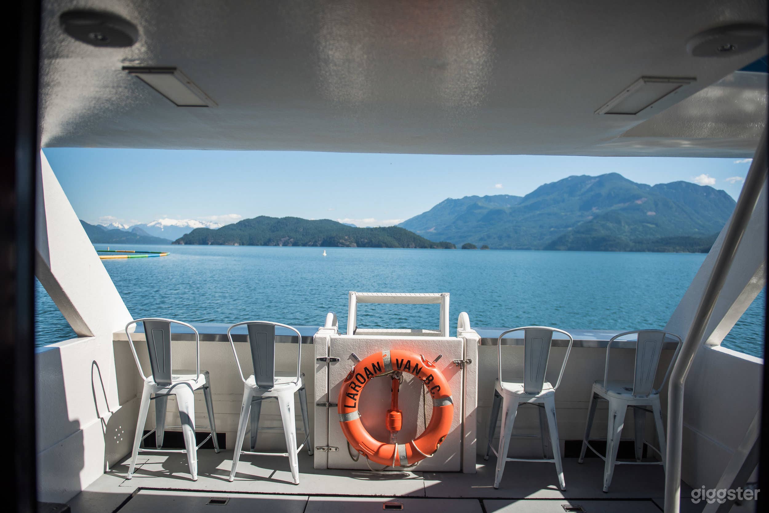 THE LAROAN - BOAT EQUIPPED WITH MODERN AMENITIES Photo 3