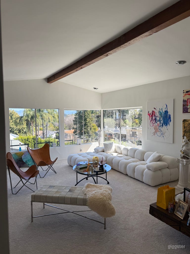  Calabasas Dreamhaus: Boogie Nights Pool Oasis 