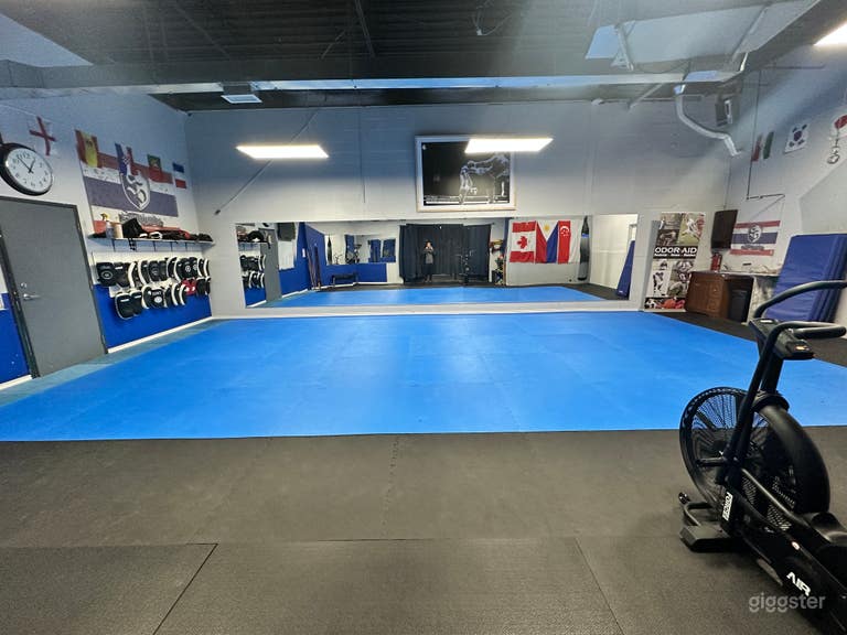  The Versatile Studio B (2,000 sq. ft.) 