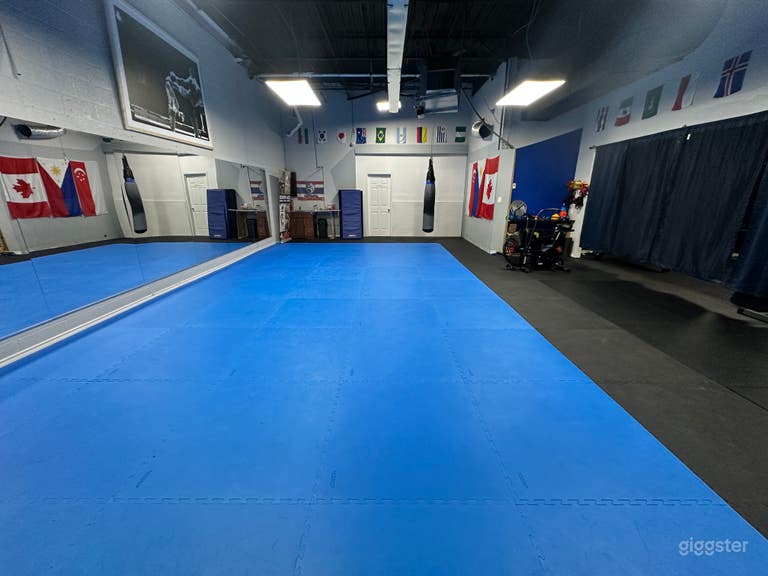  The Versatile Studio B (2,000 sq. ft.) 