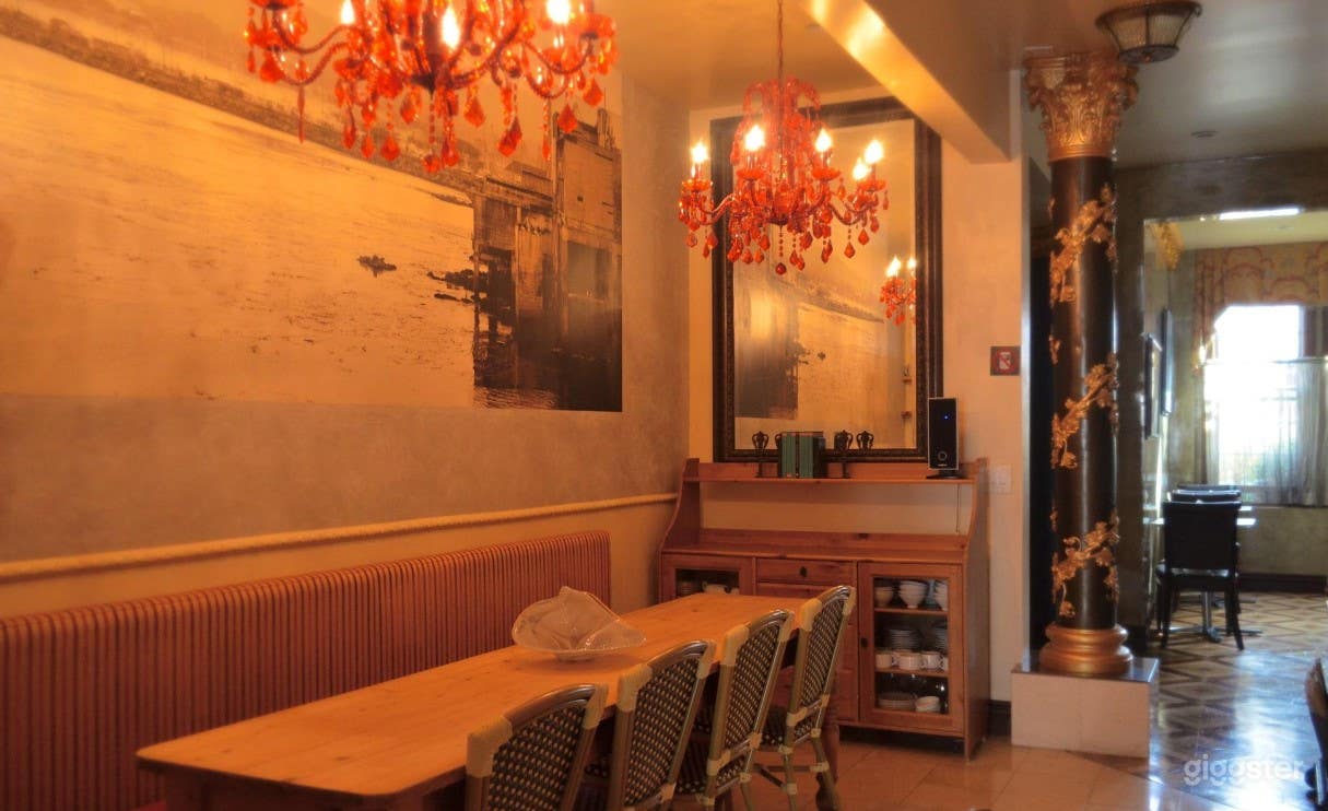 Elegant Hotel Dining Space in Monterey Photo 1