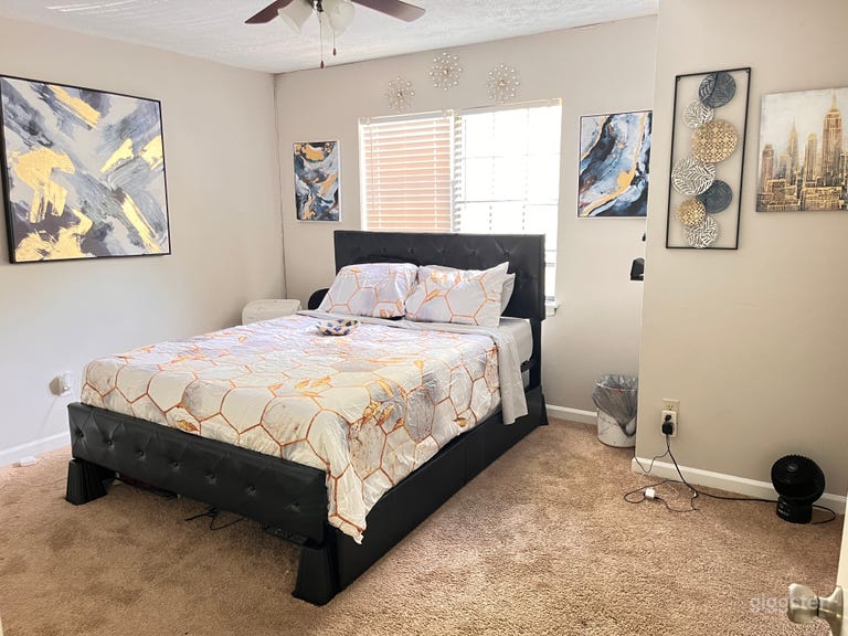  AirBnb type townhouse 