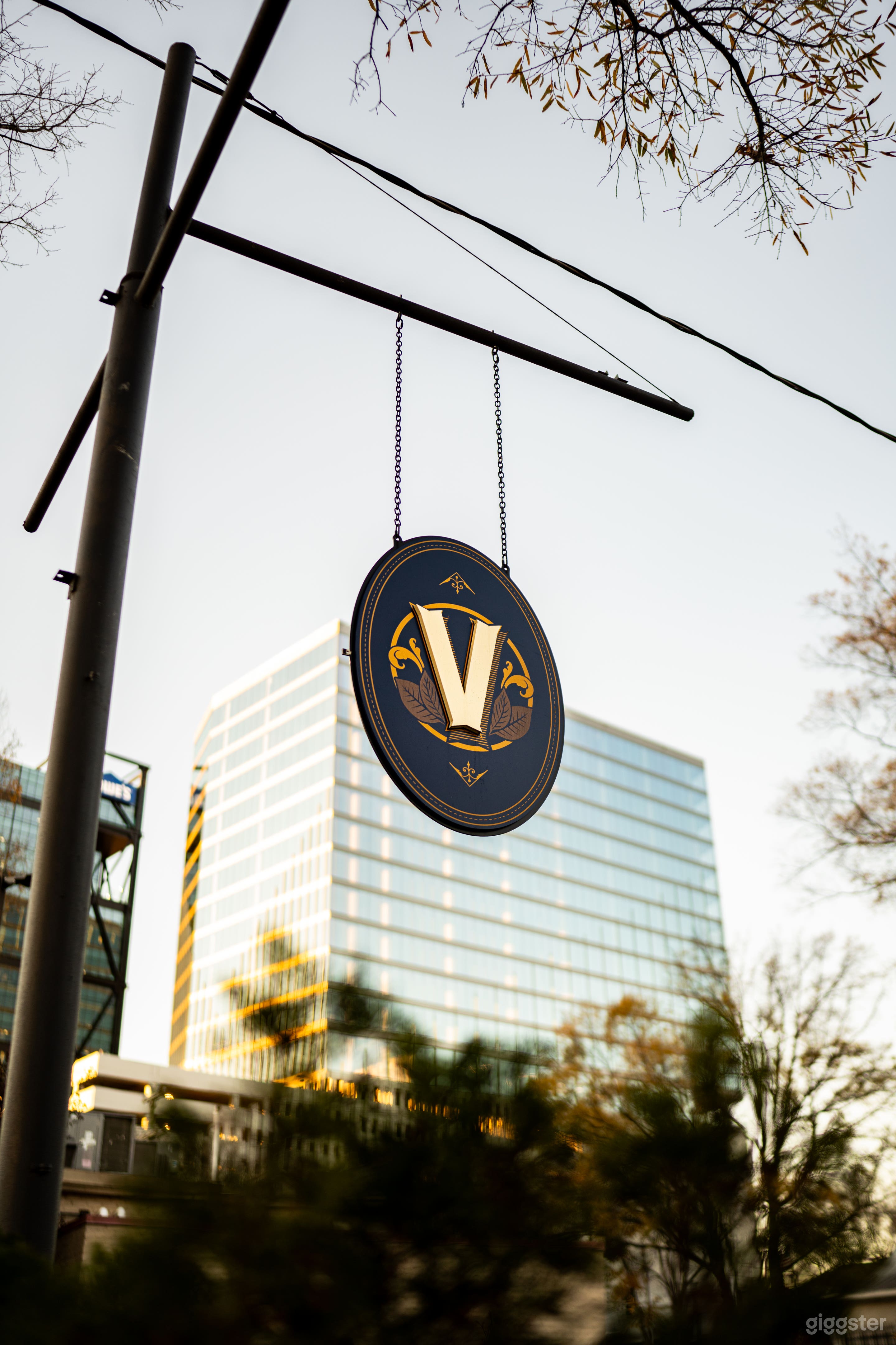 Cigar Lounge Photo 2