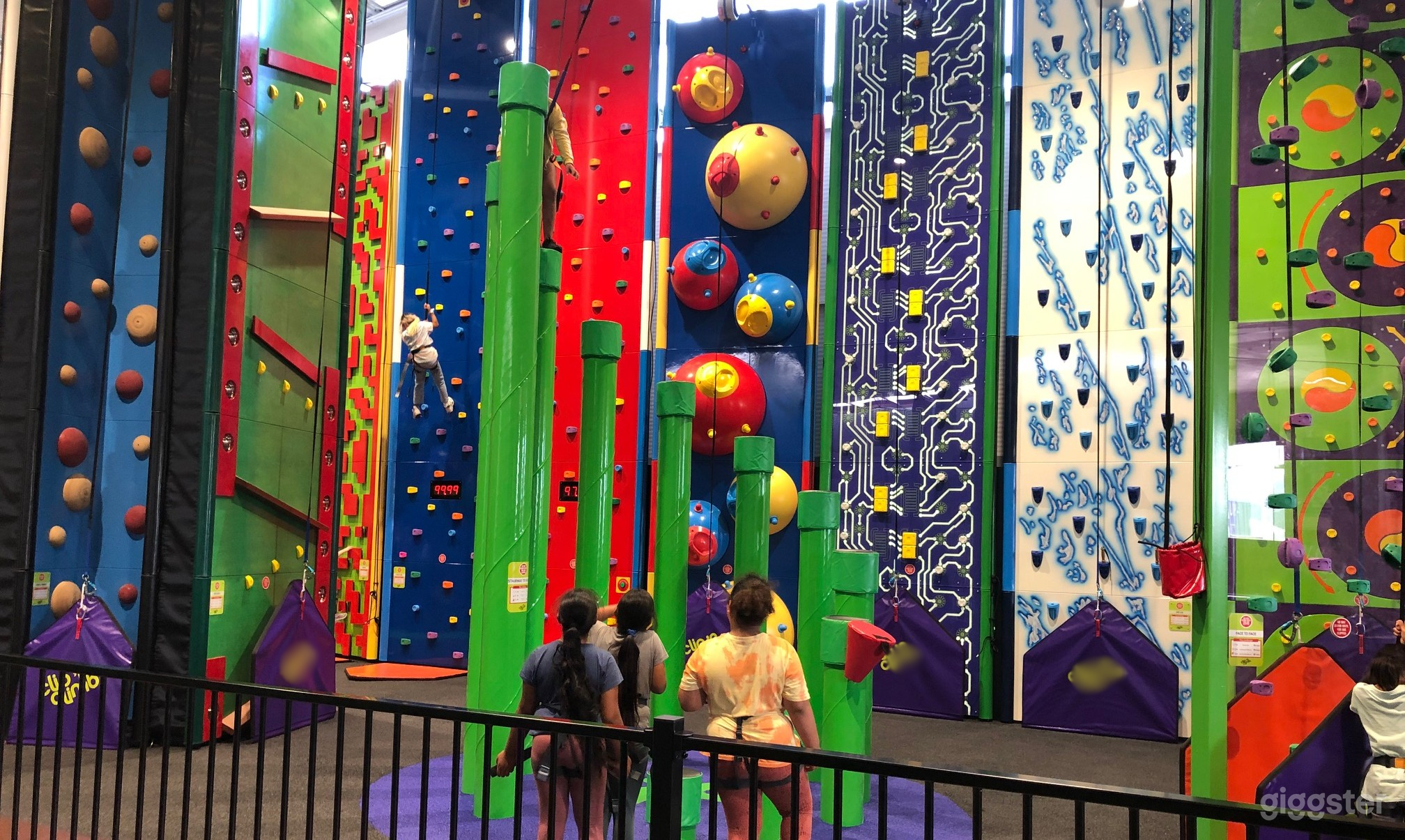 Indoor Climbing Experience Photo 3