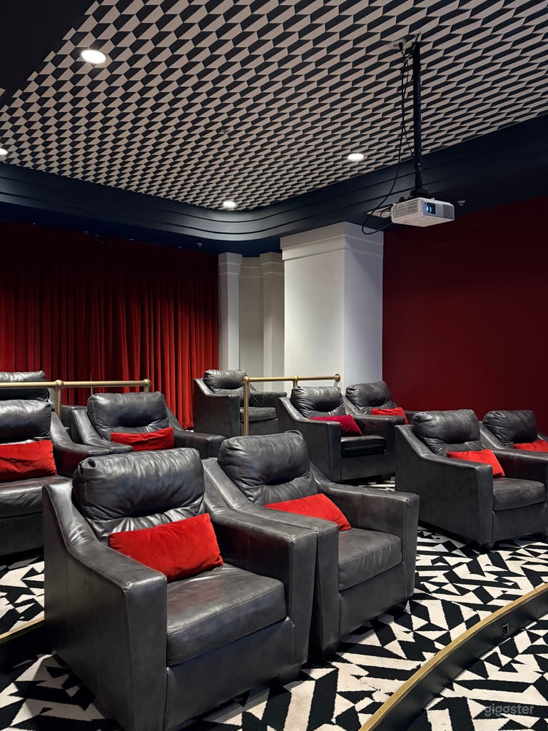 Alquiler de Cine Privado de Lujo para Aplicaciones de Streaming 