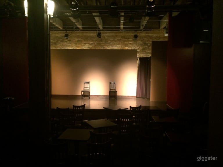  Annoyance Theatre & Bar 