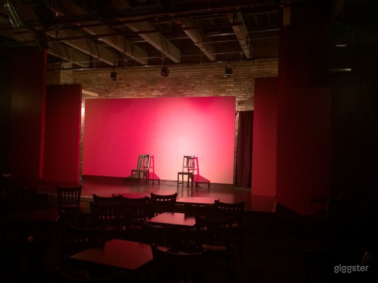  Annoyance Theatre & Bar 