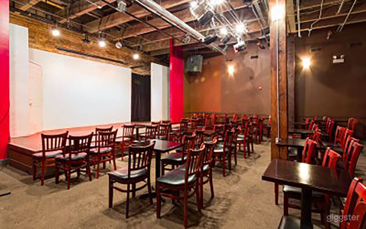 Annoyance Theatre &amp; Bar Photo 4