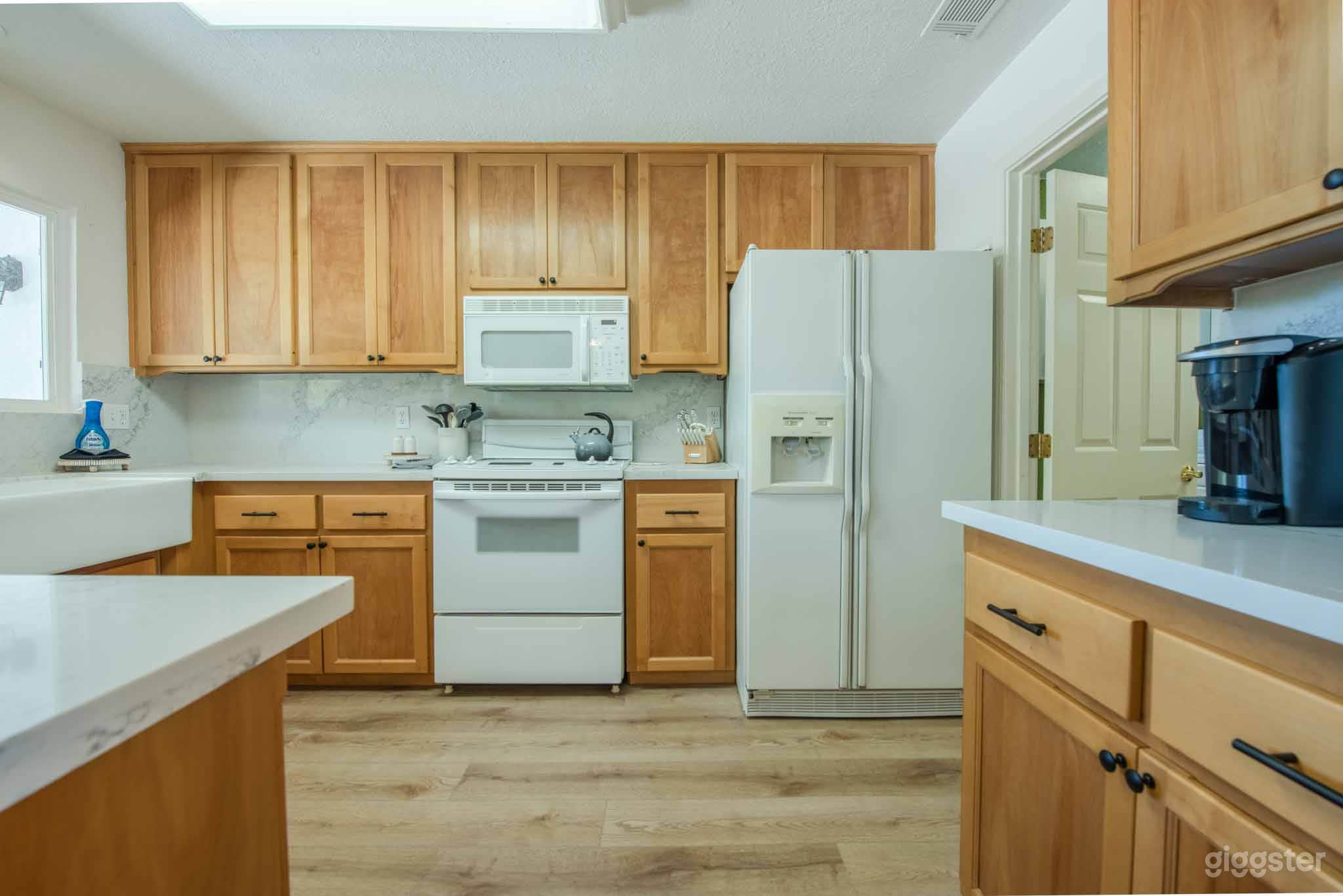 Olive Ranch House Photo 4