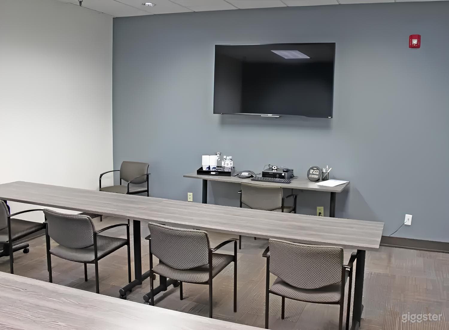 Versatile Classroom in Dallas Photo 1