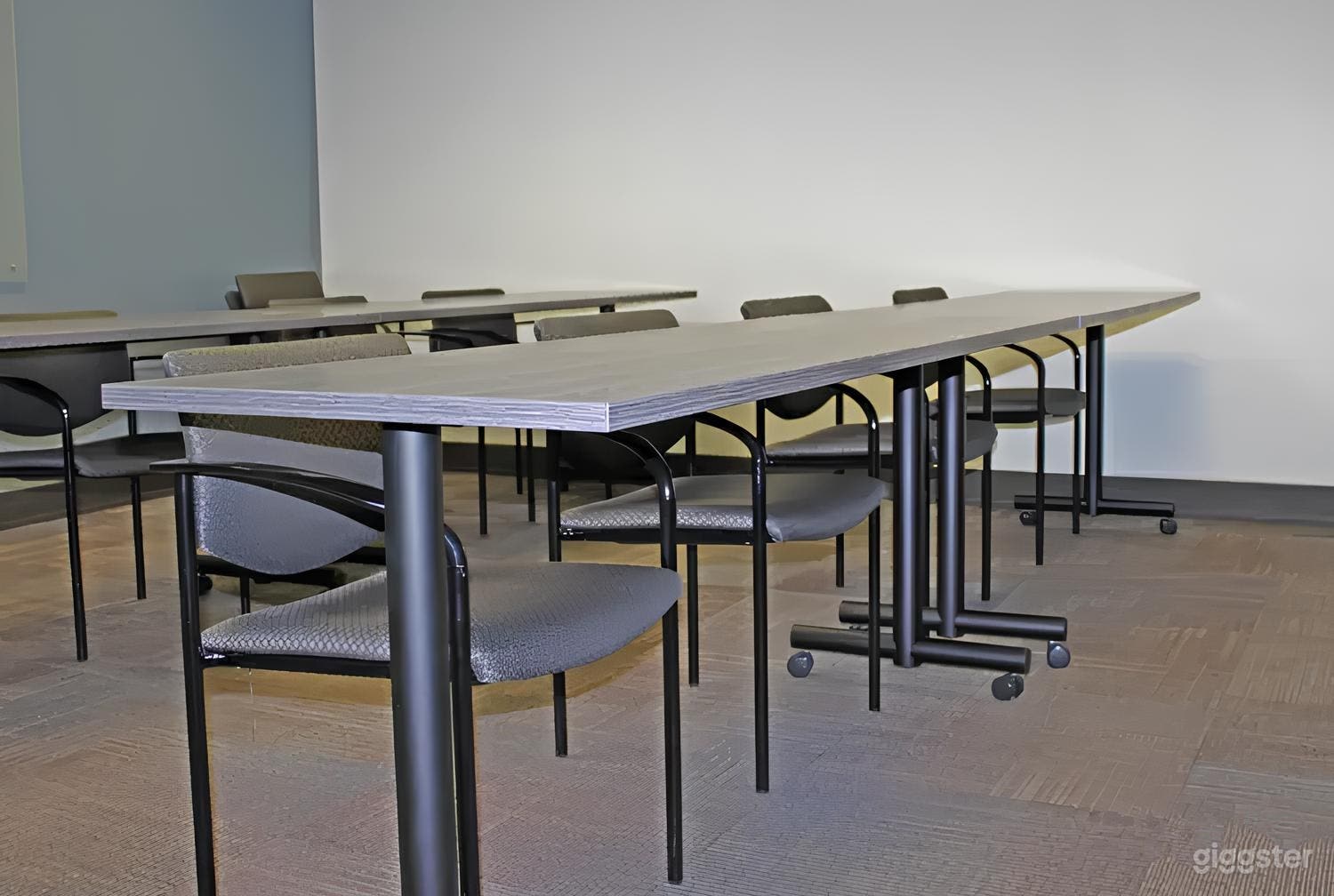 Versatile Classroom in Dallas Photo 2