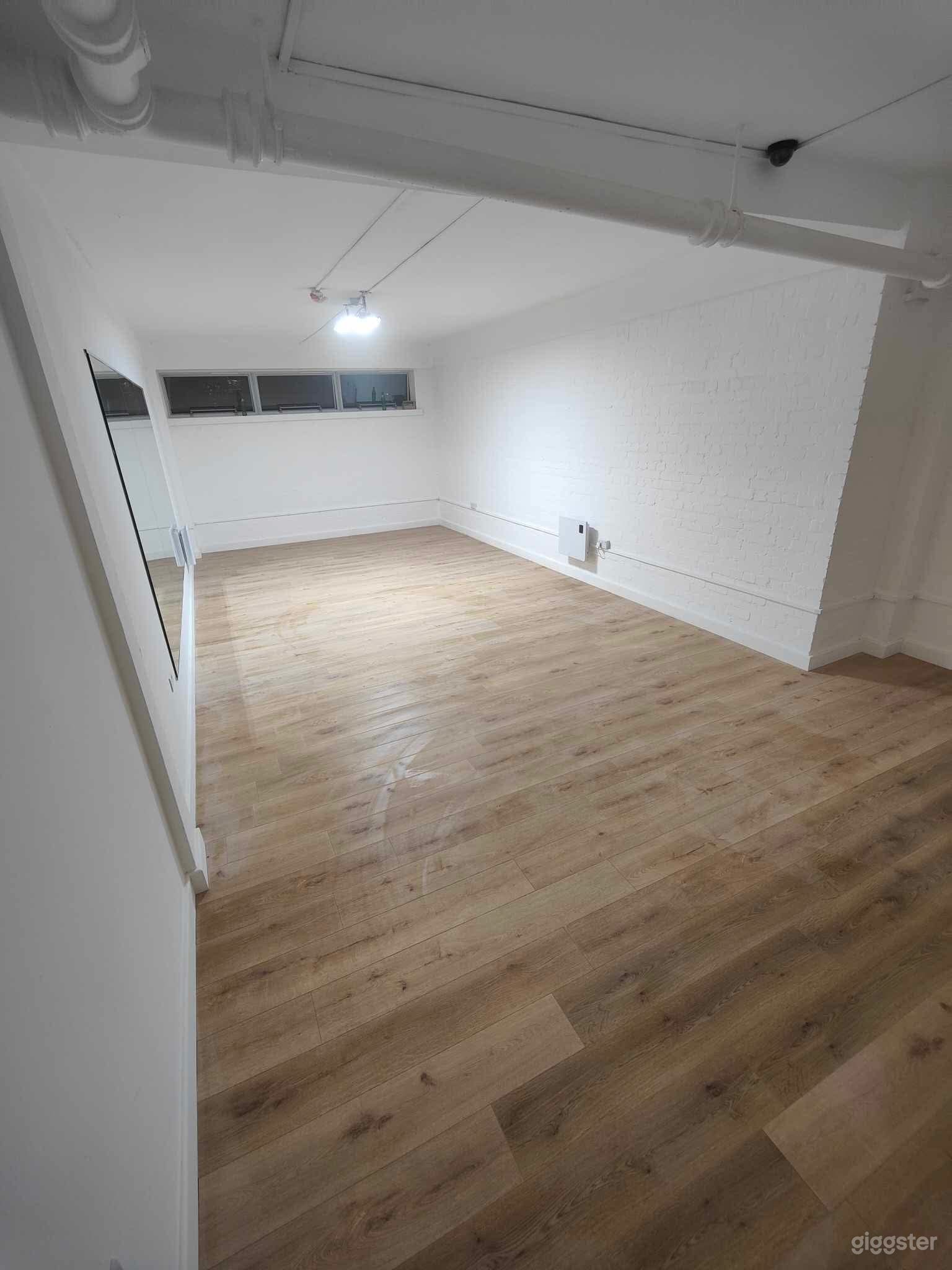 Dance Rooms Dalston studio 3 Photo 2