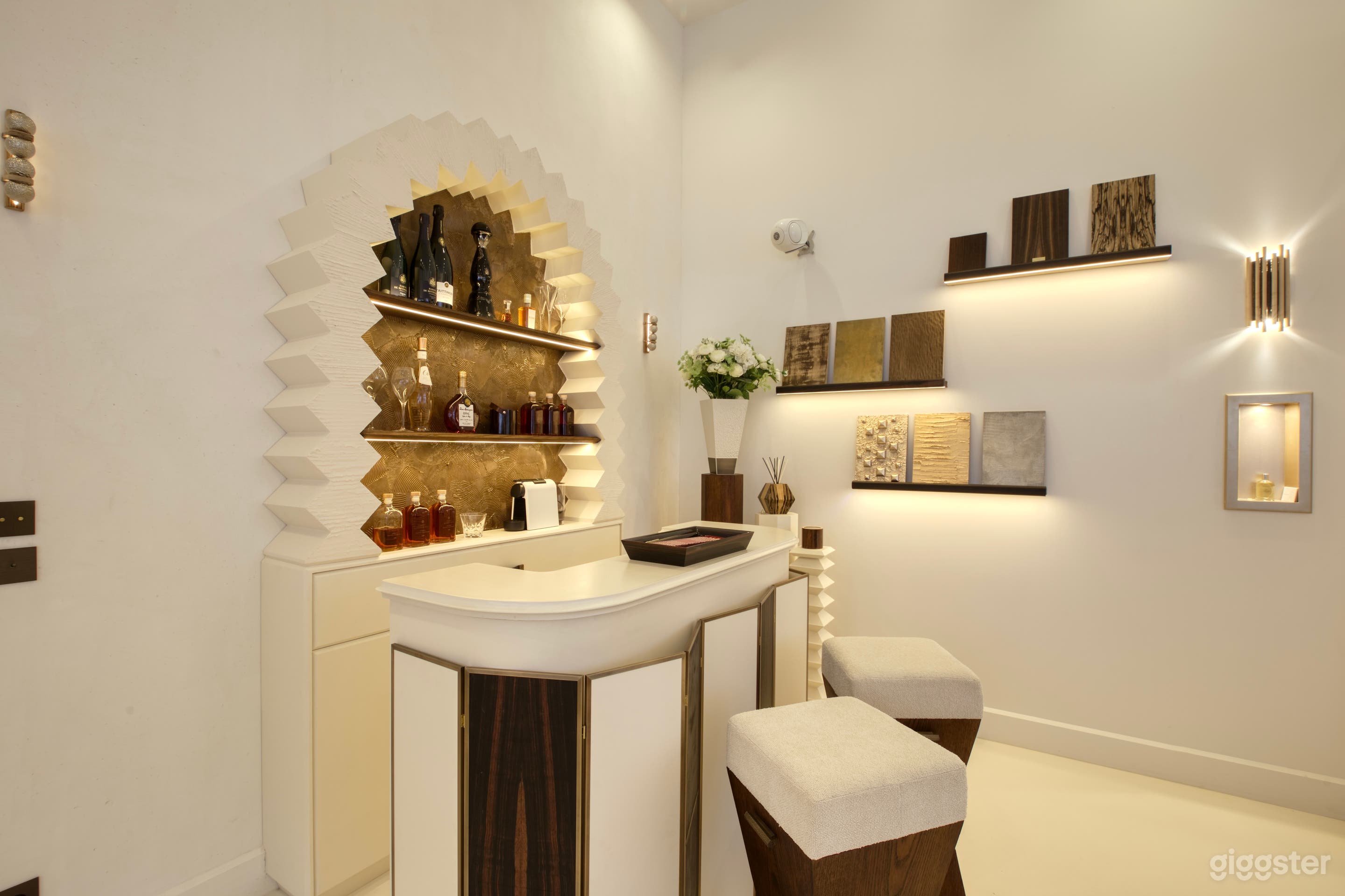 Photo de Showroom d'exception aux portes de Paris 4